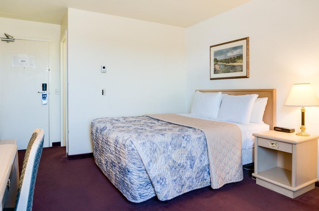 Travelodge Calgary Macleod Trail Luaran gambar